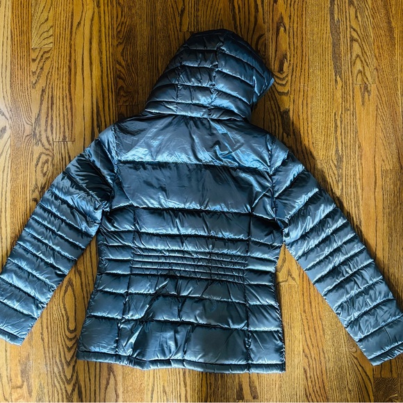 Calvin Klein Silver Puffer insulated jacket Size Large - Picture 2 of 8